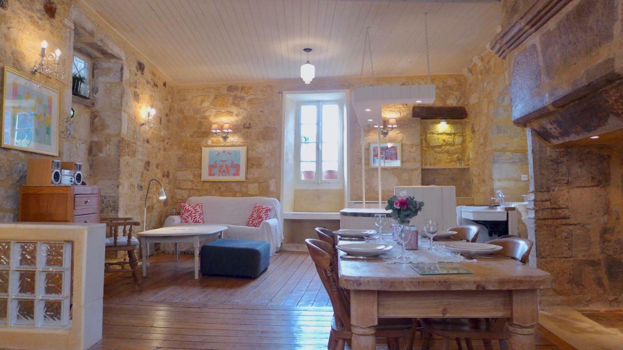 Вилла Rue Bertrand De Got Сен-Сиприен Экстерьер фото