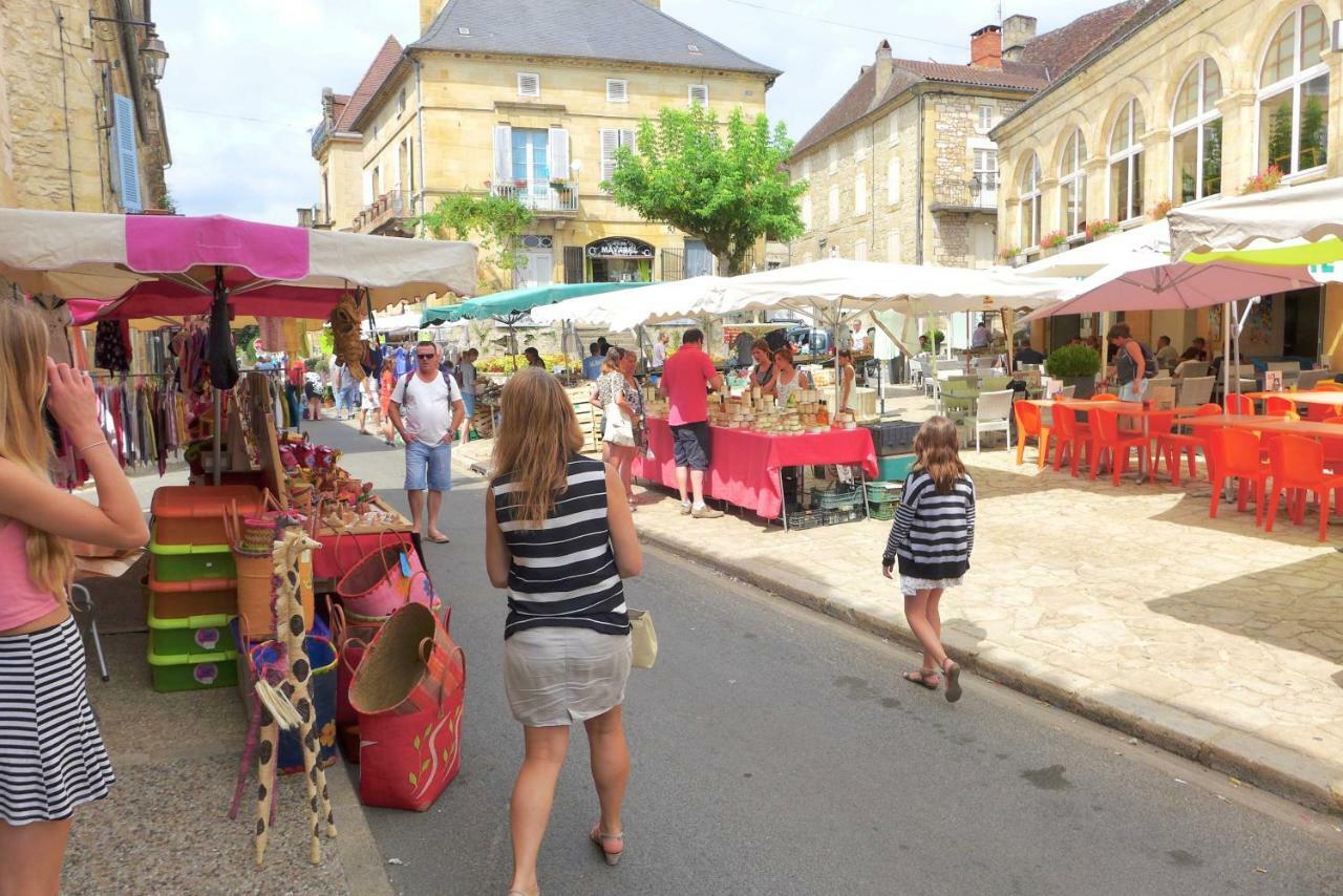 Вилла Rue Bertrand De Got Сен-Сиприен Экстерьер фото
